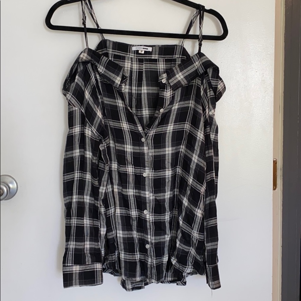 Off the Shoulder Plaid Shirt